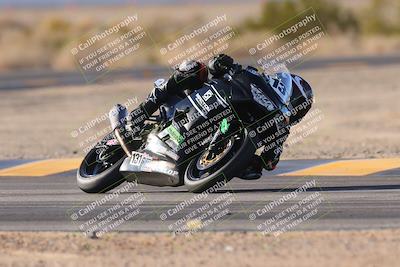 media/Dec-16-2023-CVMA (Sat) [[bb38a358a2]]/Race 9 500 Supersport-350 Supersport/
